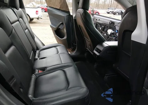 2021 Tesla Model Y Long Range Dual Motor All-Wheel Drive from USA, damaged, VIN 5YJYGDEE5MF256426